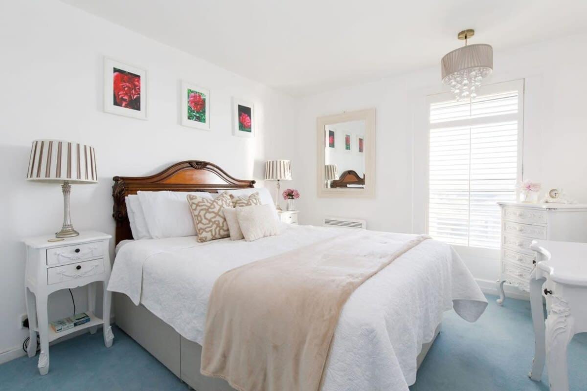 Appartement Two Bed Seafront Escape In East Wittering Extérieur photo