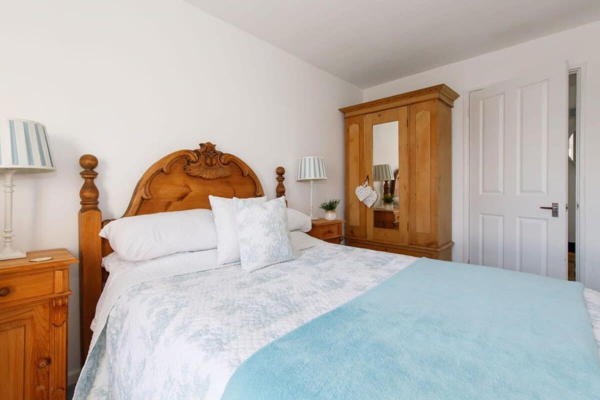Appartement Two Bed Seafront Escape In East Wittering Extérieur photo